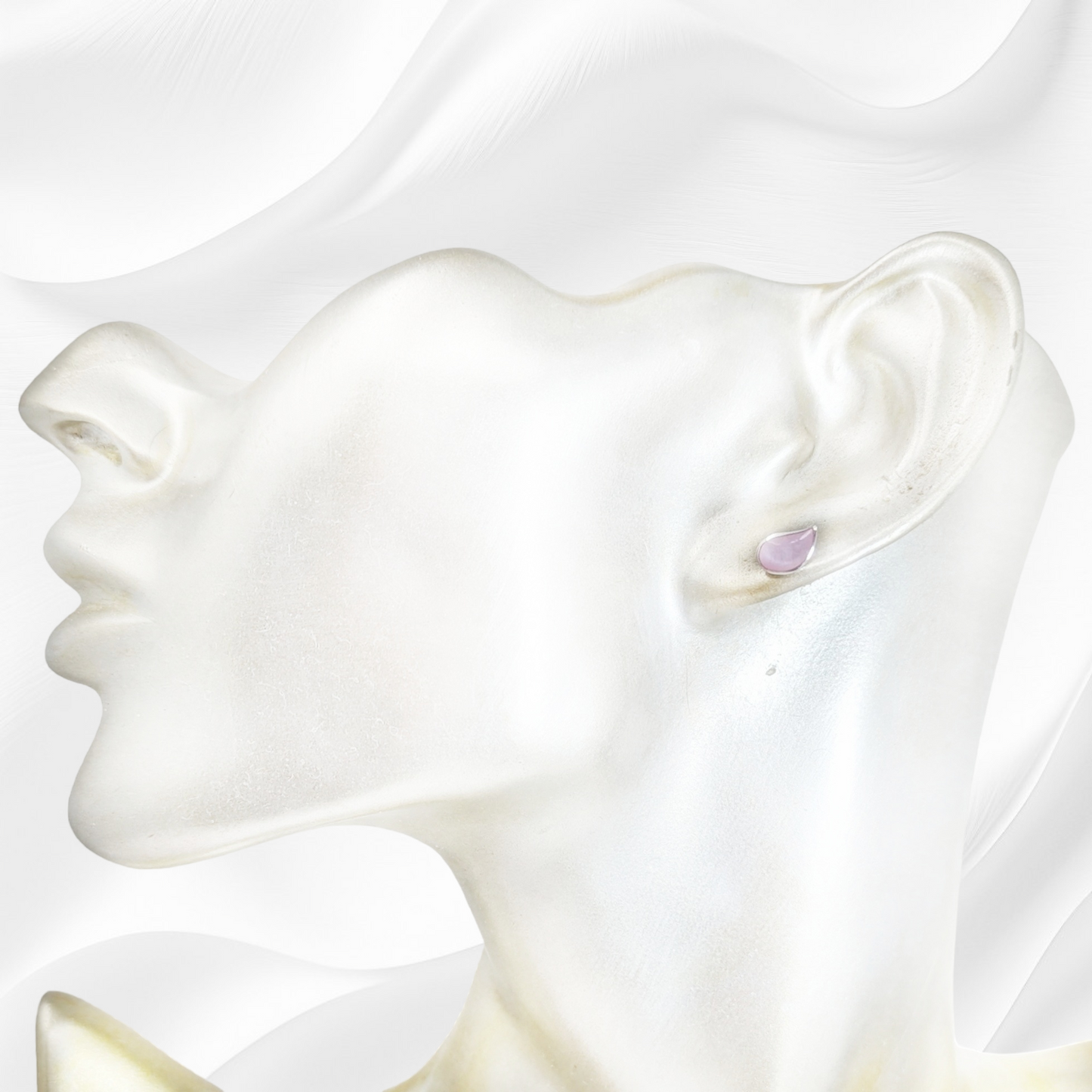 925 Sterling Silver Stud Earrings with Authentic Mother of Pearl