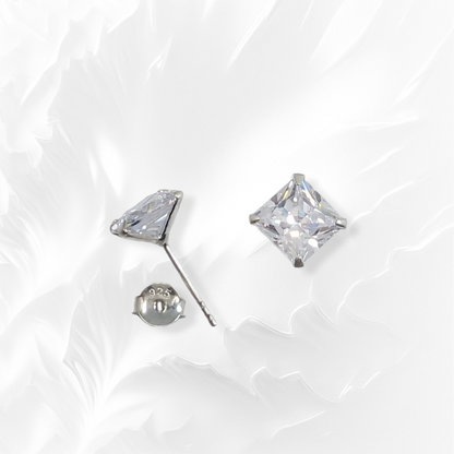 925 Sterling Silver Stud Earrings with Cubic Zirconia Crystals