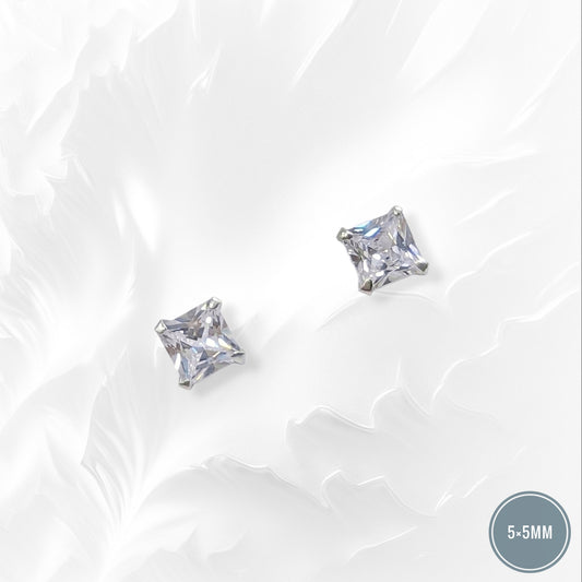 925 Sterling Silver Stud Earrings with Cubic Zirconia Crystals