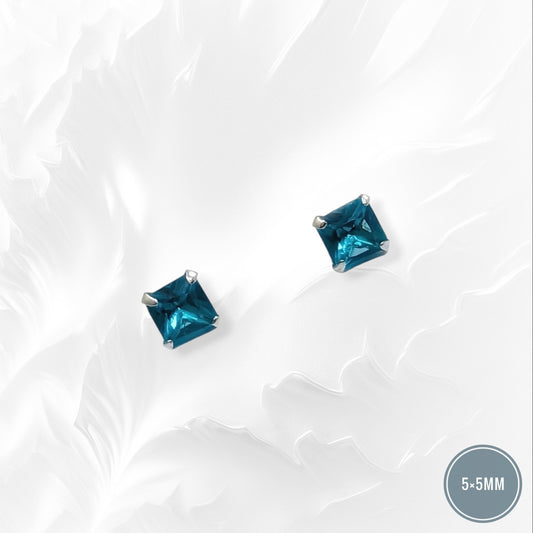 925 Sterling Silver Stud Earrings with Cubic Zirconia Crystals