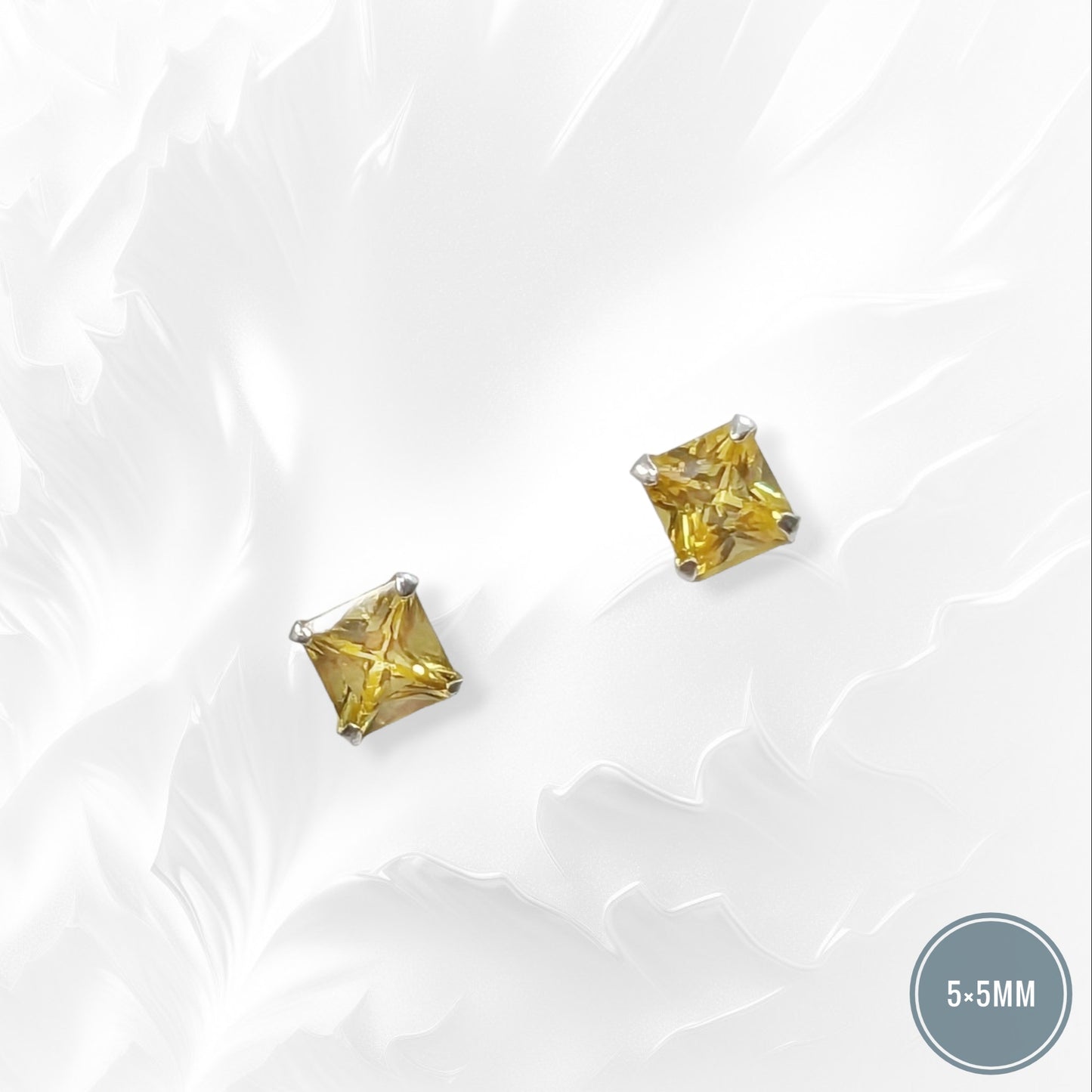 925 Sterling Silver Stud Earrings with Cubic Zirconia Crystals