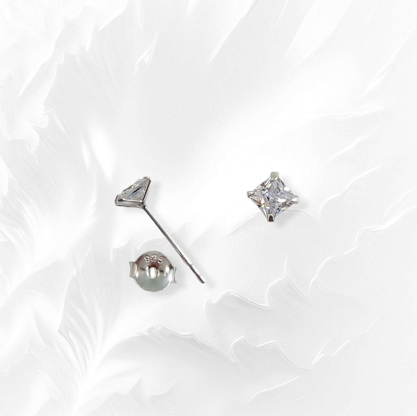 925 Sterling Silver Stud Earrings with Cubic Zirconia Crystals