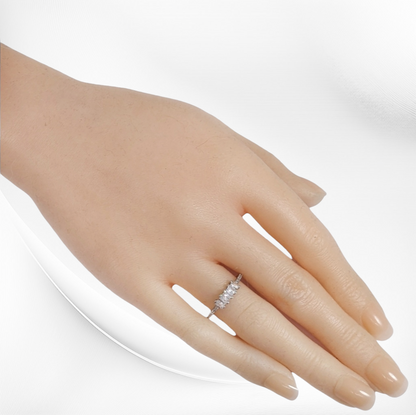 925 Sterling Silver Women's Ring with Cubic Zirconia Crystals