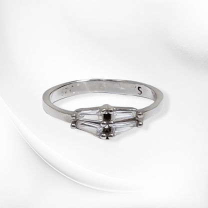 925 Sterling Silver Women's Ring with Cubic Zirconia Crystals