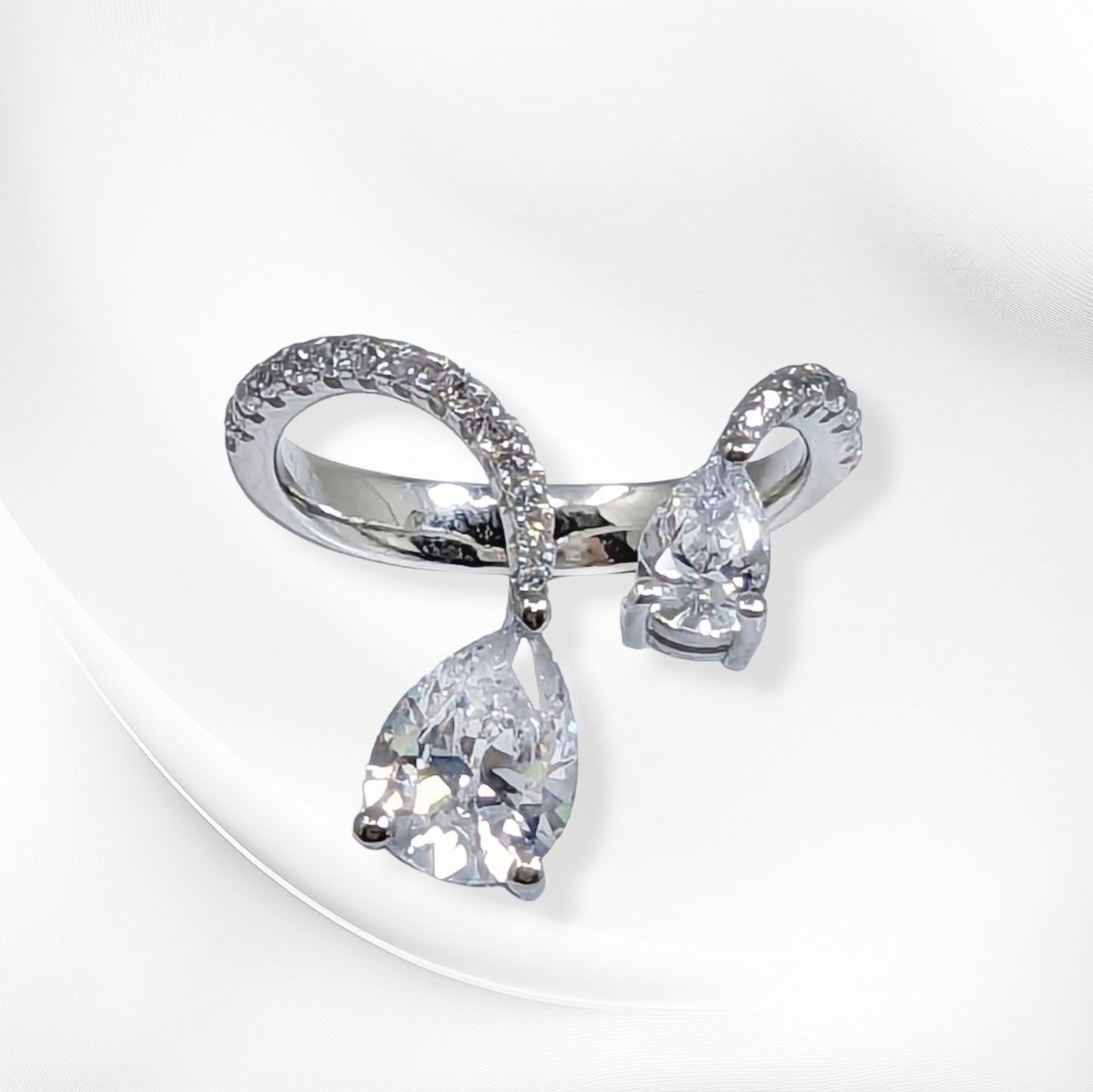 925 Sterling Silver Women's Ring with Cubic Zirconia Crystals