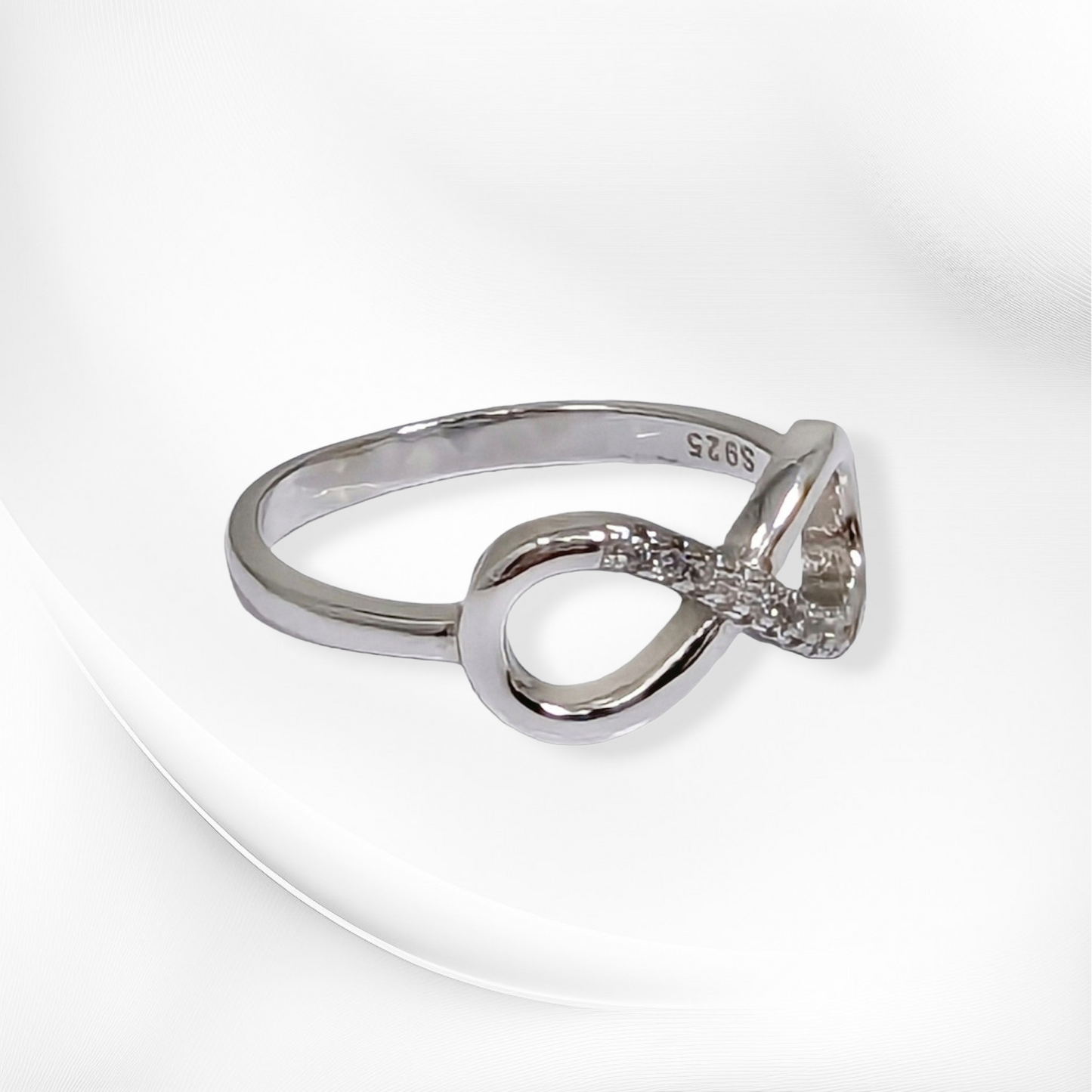 925 Sterling Silver Women's Ring with Cubic Zirconia Crystals *Infinity Silver Ring