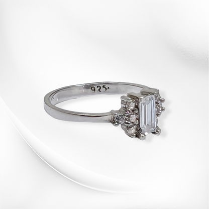 925 Sterling Silver Women's Ring with Cubic Zirconia Crystals