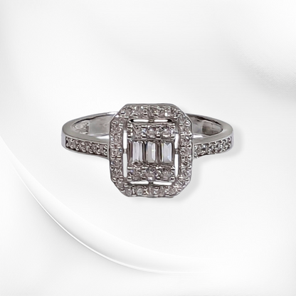 925 Sterling Silver Women's Ring with Cubic Zirconia Crystals