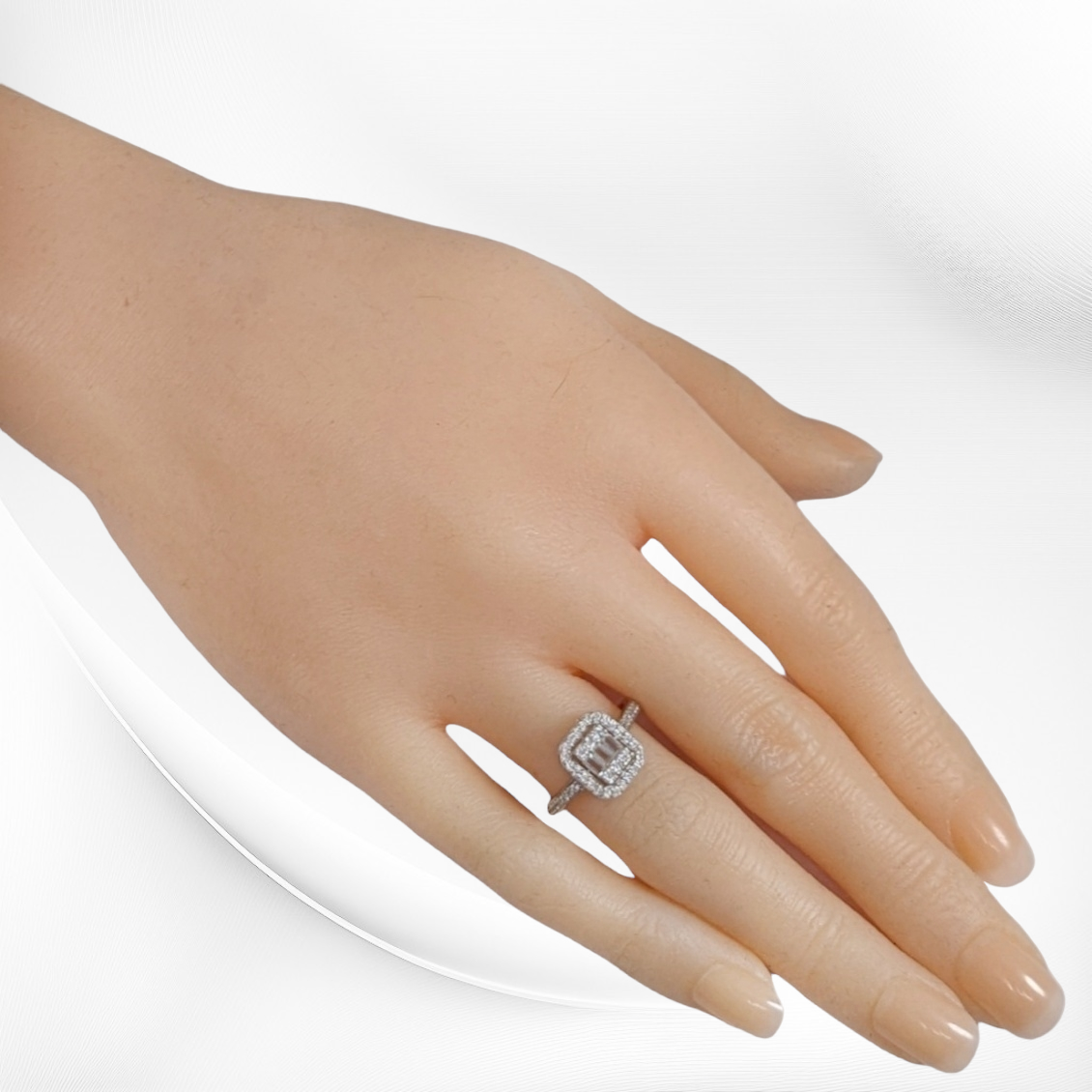 925 Sterling Silver Women's Ring with Cubic Zirconia Crystals