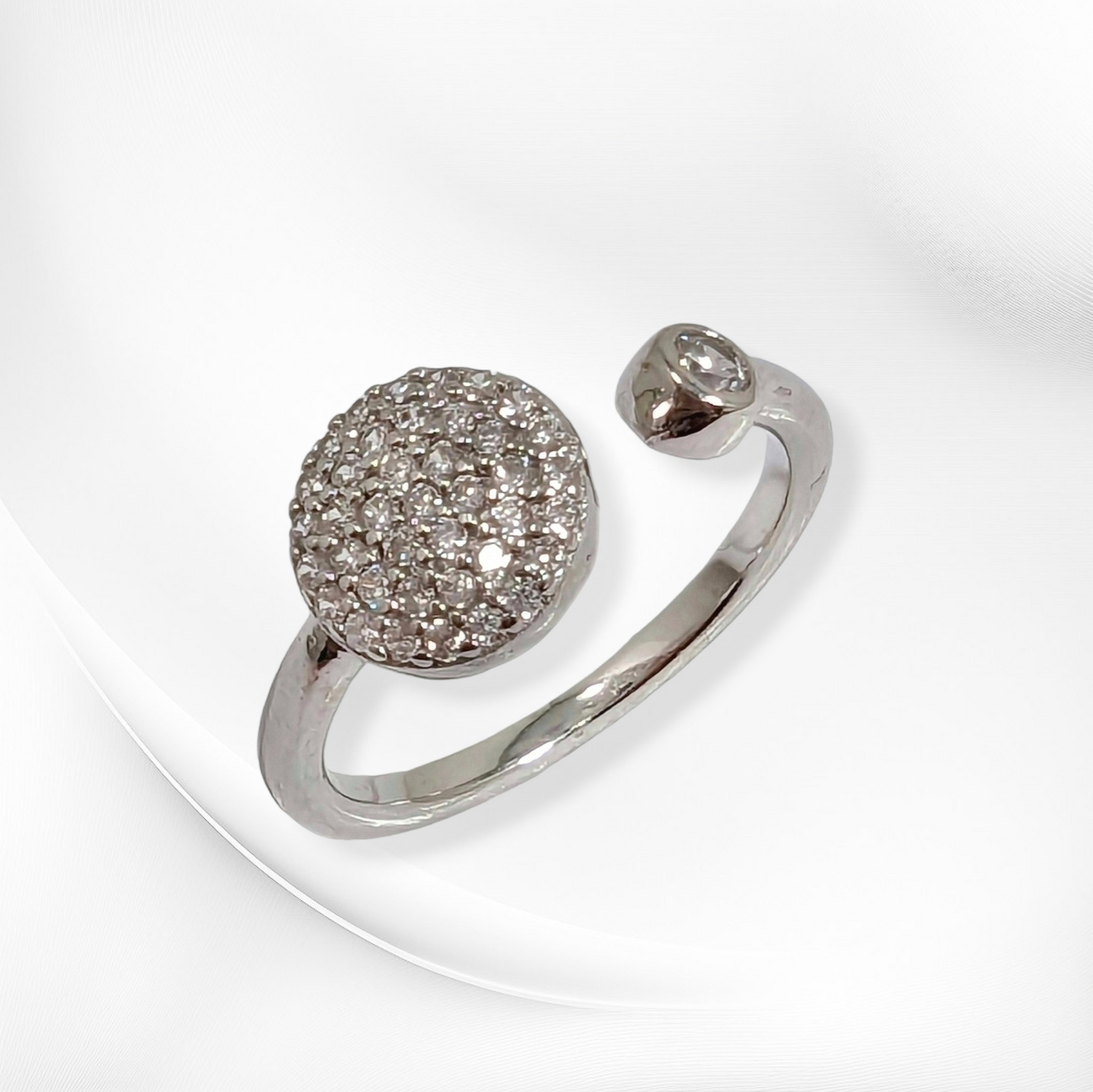 925 Sterling Silver Women's Ring with Cubic Zirconia Crystals