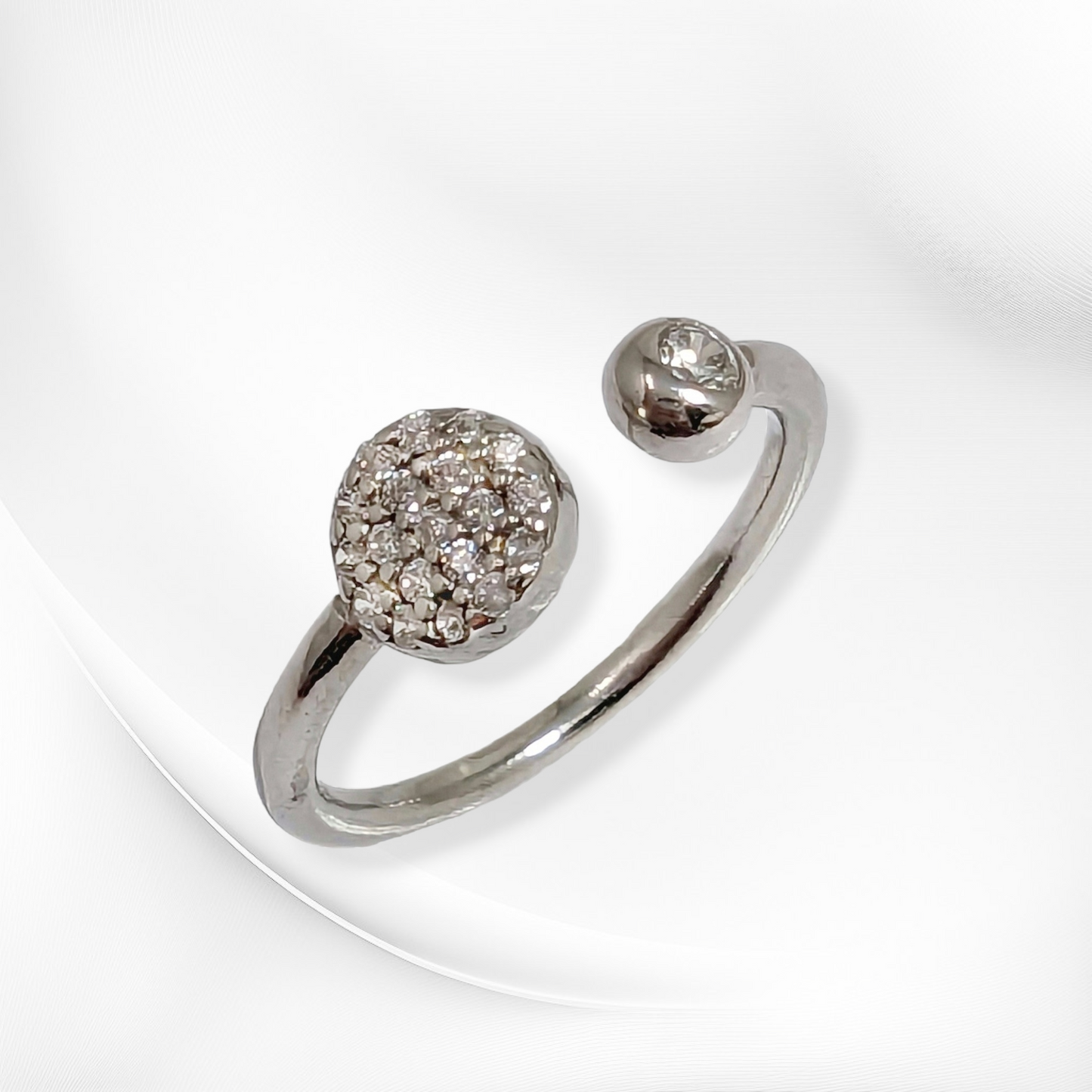 925 Sterling Silver Women's Ring with Cubic Zirconia Crystals