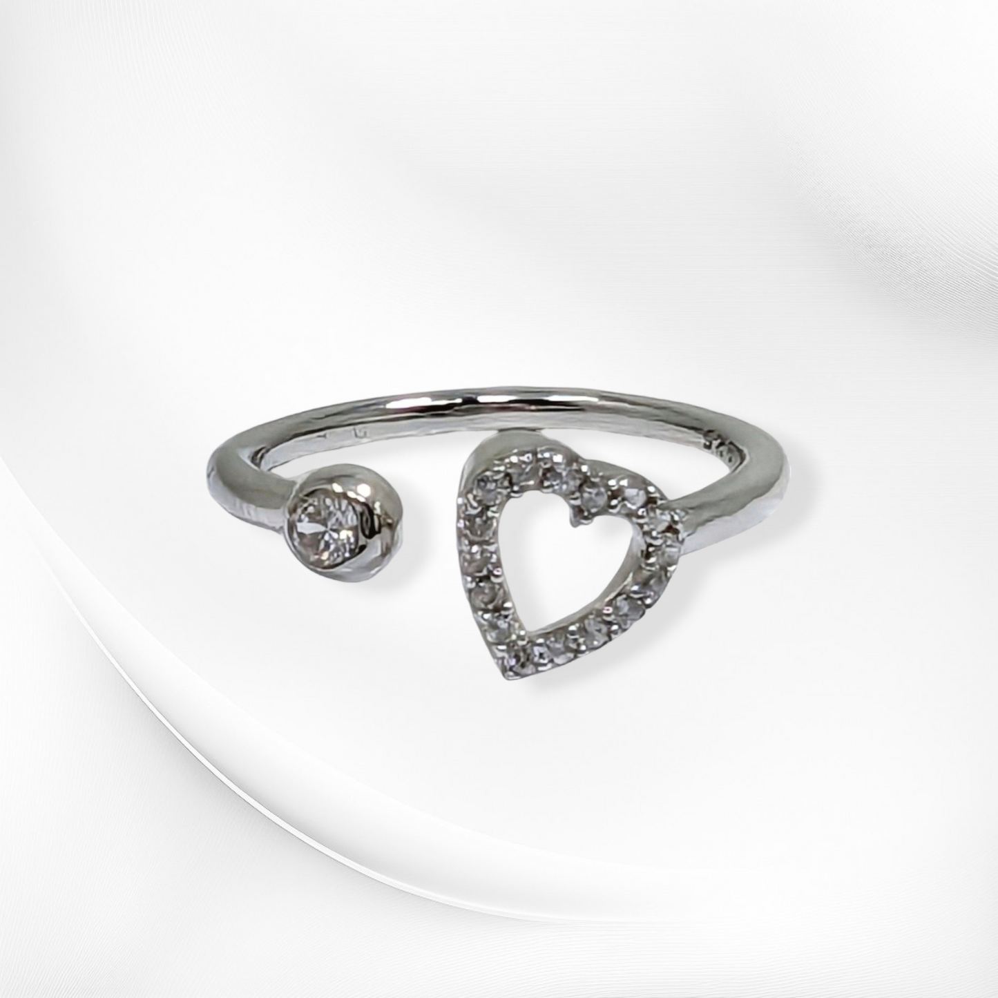 925 Sterling Silver Women's Ring with Cubic Zirconia Crystals