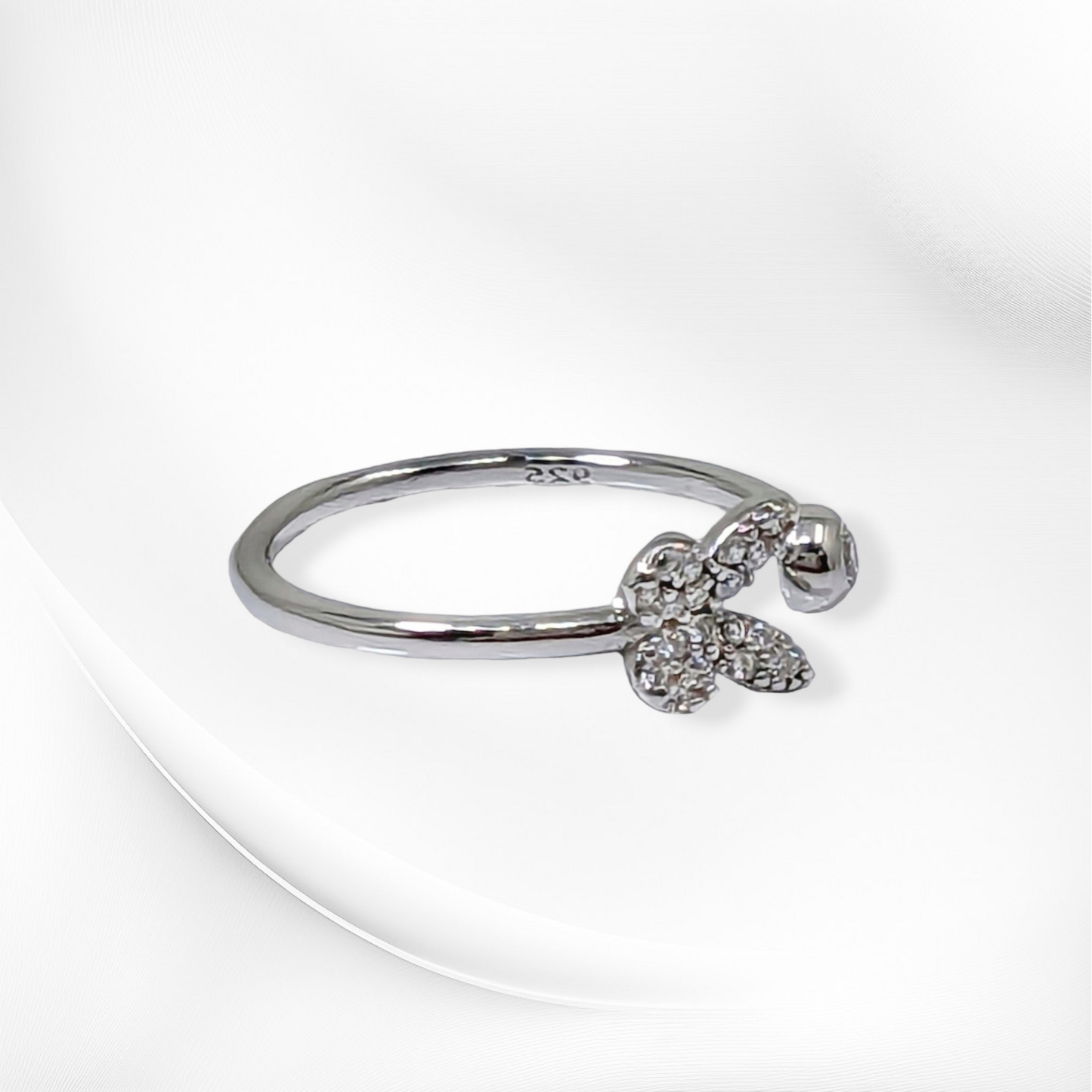 925 Sterling Silver Women's Ring with Cubic Zirconia Crystals