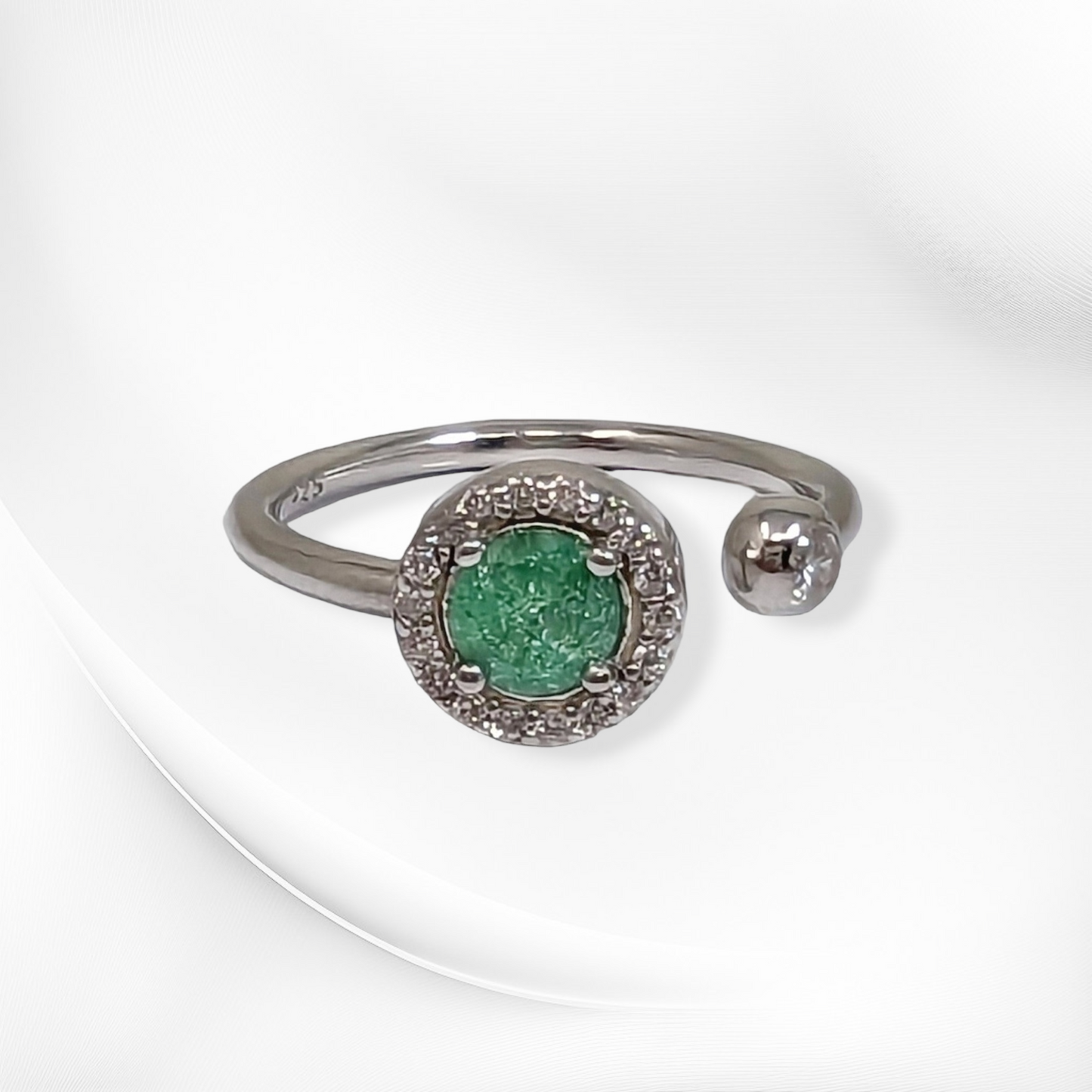 925 Sterling Silver Women's Ring with Cubic Zirconia Crystals