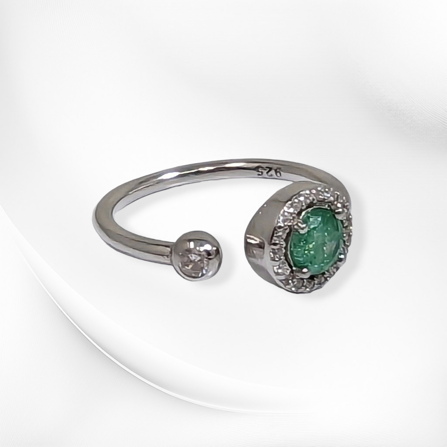 925 Sterling Silver Women's Ring with Cubic Zirconia Crystals