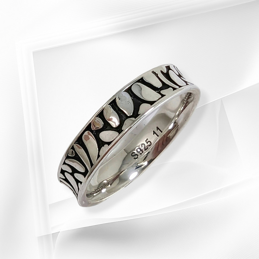 925 Sterling Silver Men's Band Ring with Black Enamel