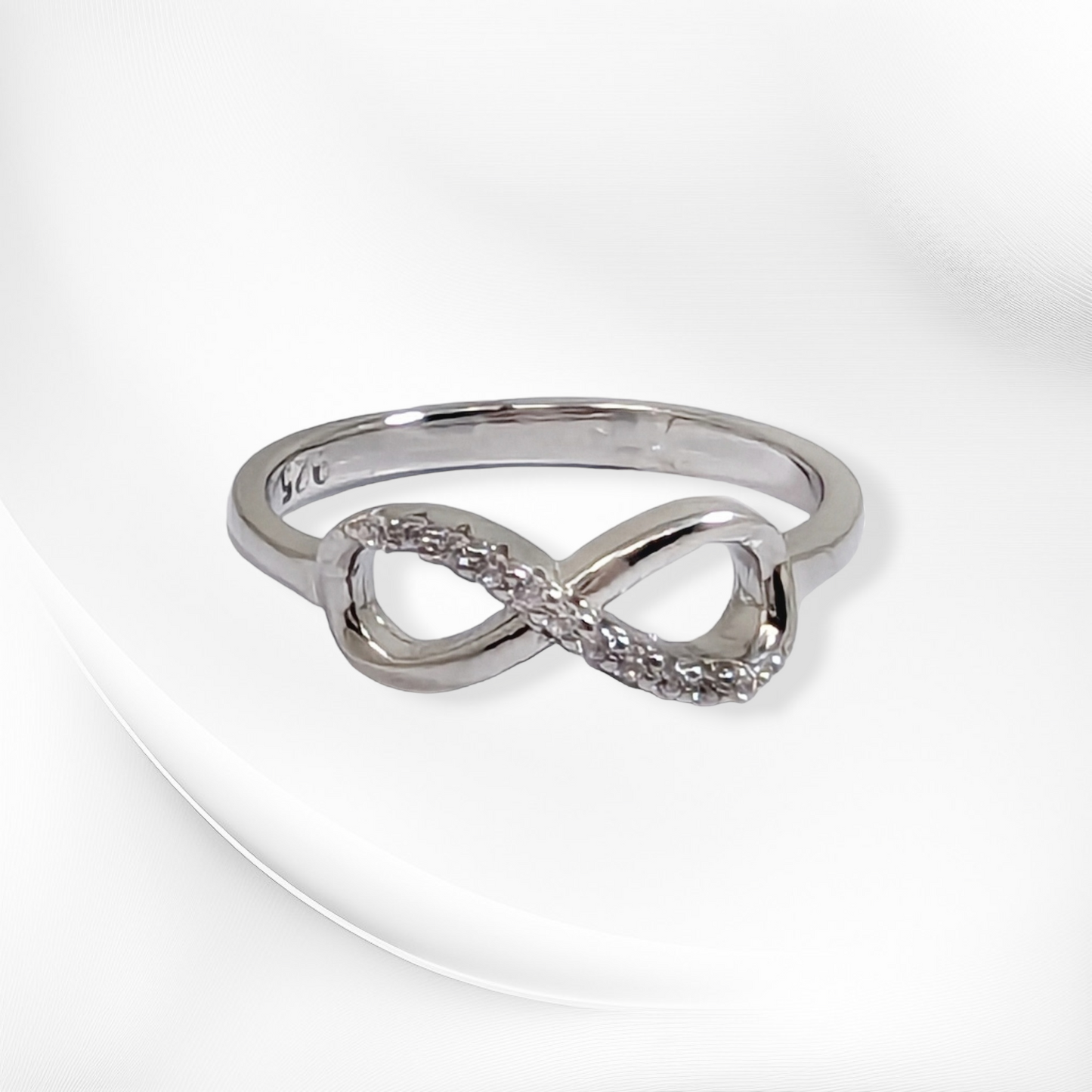 925 Sterling Silver Women's Ring with Cubic Zirconia Crystals *Infinity Silver Ring