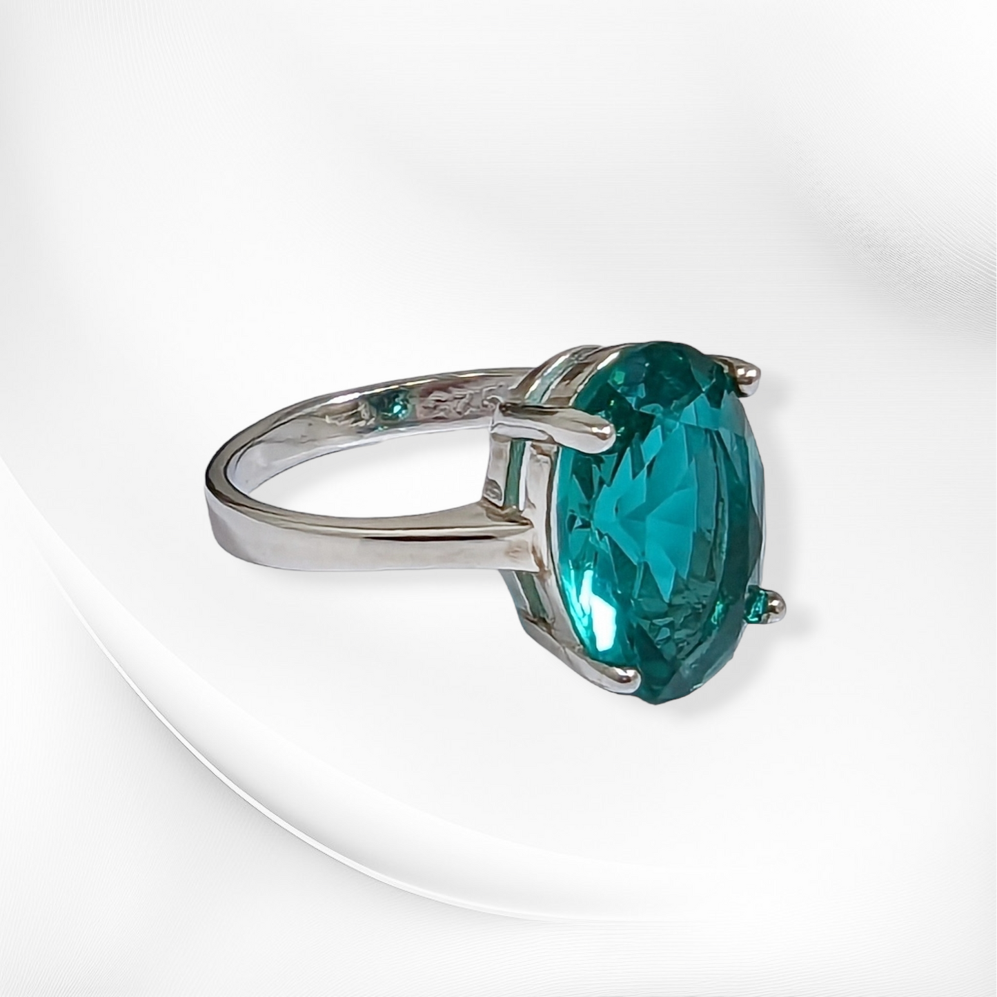 925 Sterling Silver Women's Ring with Paraiba Cubic Zirconia Crystal