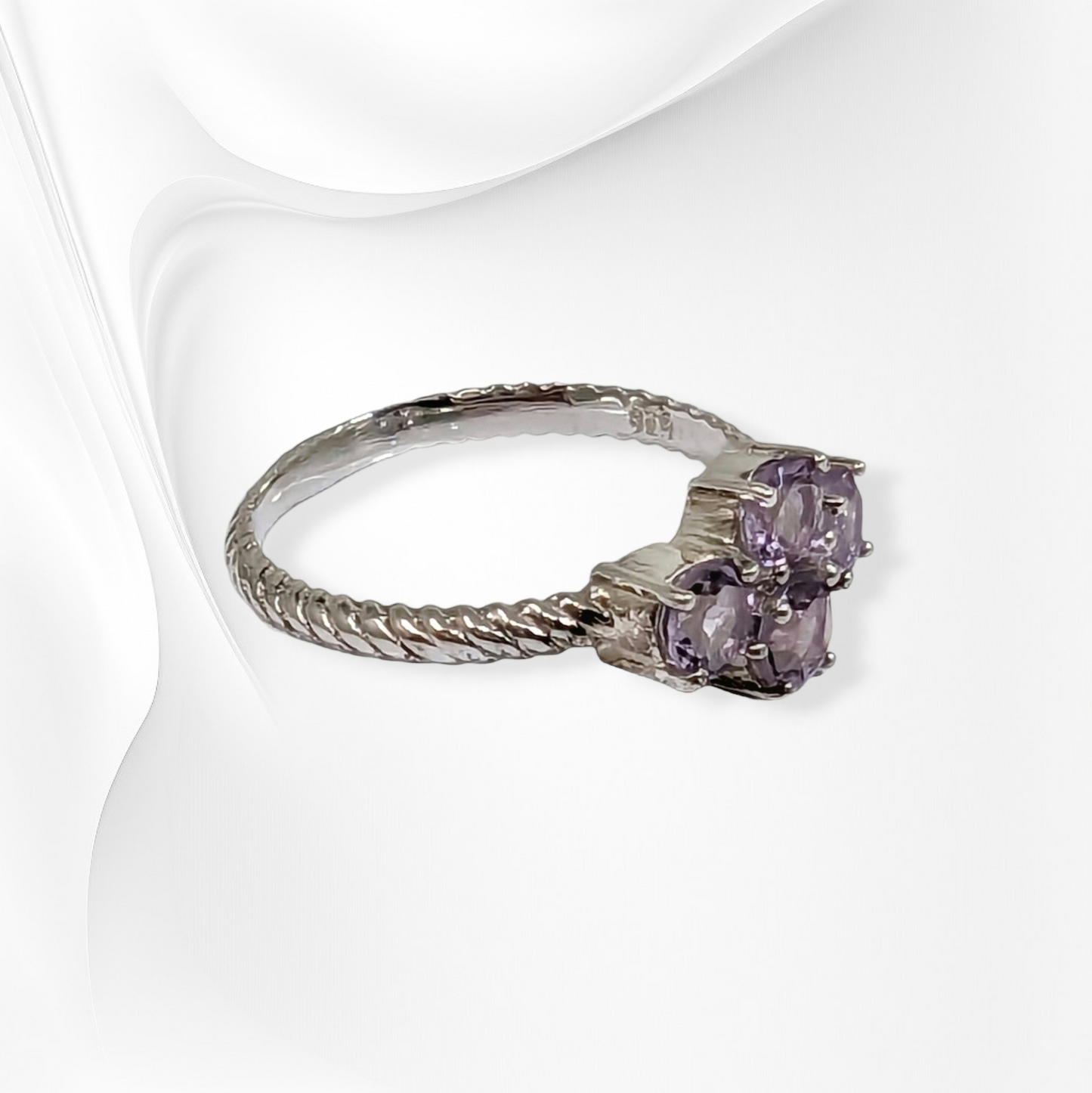 925 Sterling Silver Women's Ring with Authentic Amethyst Gemstones