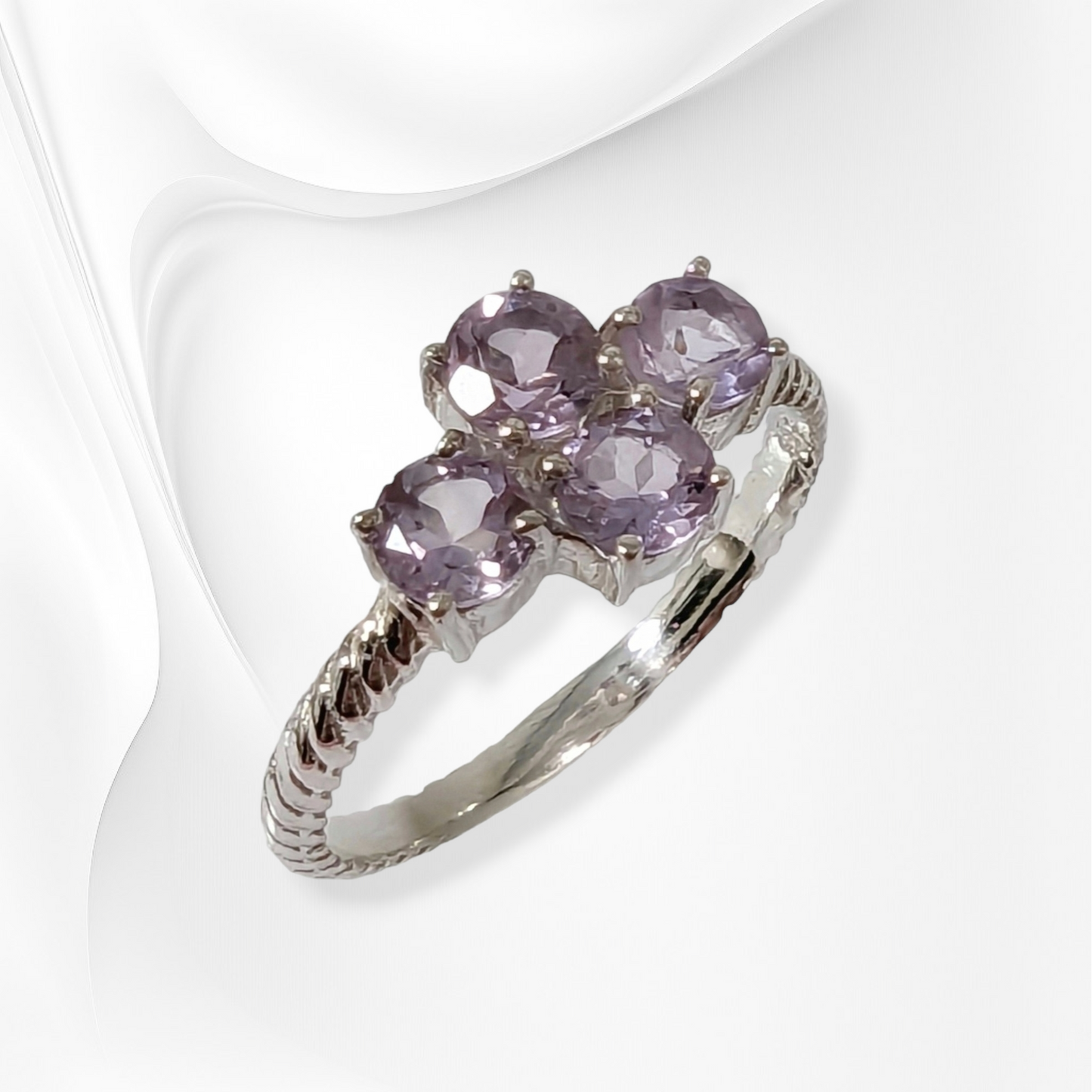 925 Sterling Silver Women's Ring with Authentic Amethyst Gemstones
