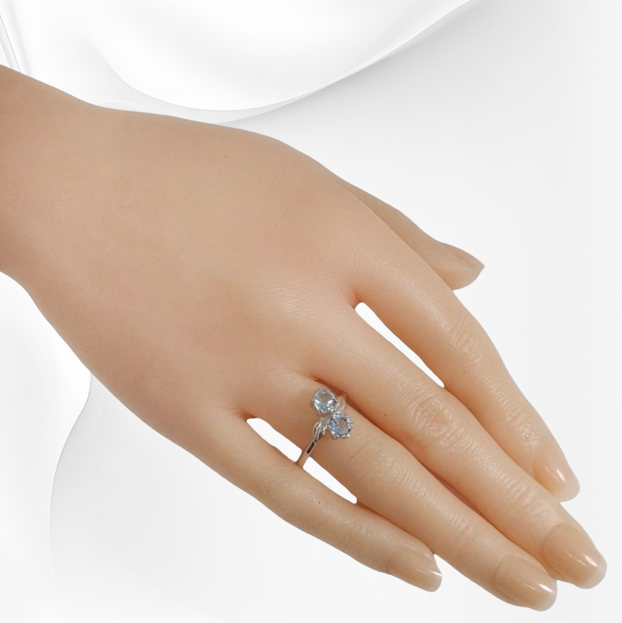 925 Sterling Silver Women's Ring with Authentic Blue Topaz