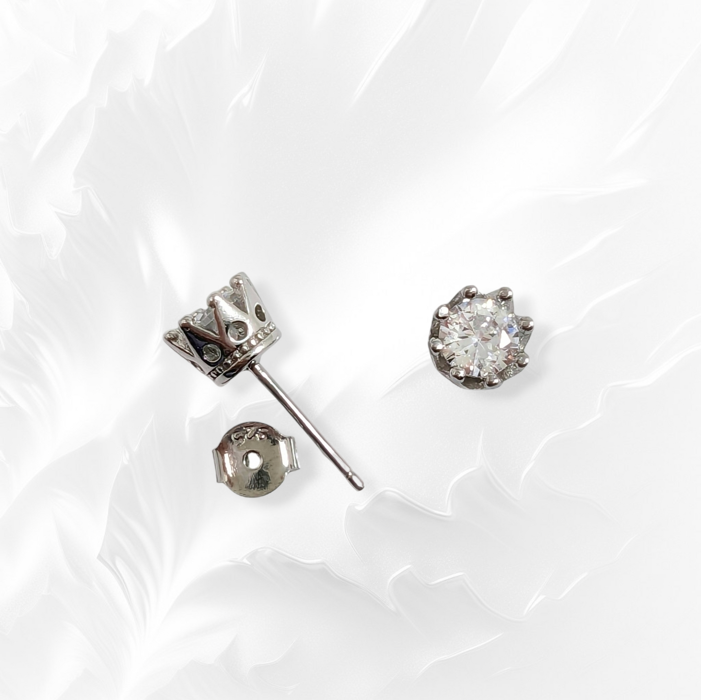 925 Sterling Silver Crown Stud Earrings with Cubic Zirconia Crystals