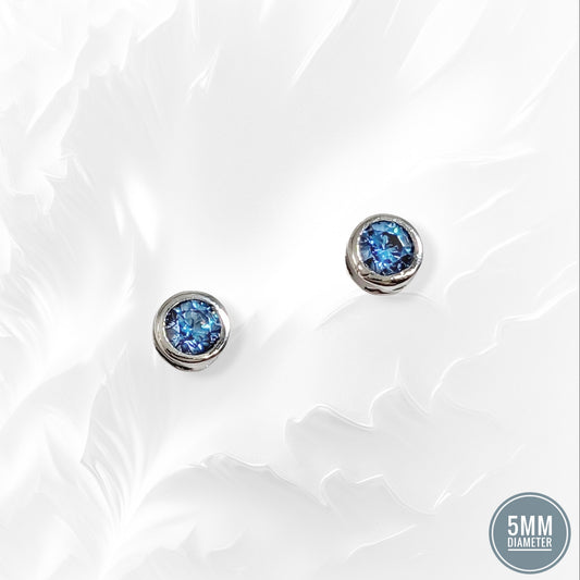 925 Sterling Silver Stud Earrings with Aquamarine Cubic Zirconia Crystals
