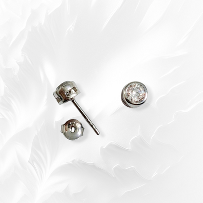 925 Sterling Silver Stud Earrings with Clear Cubic Zirconia Crystals