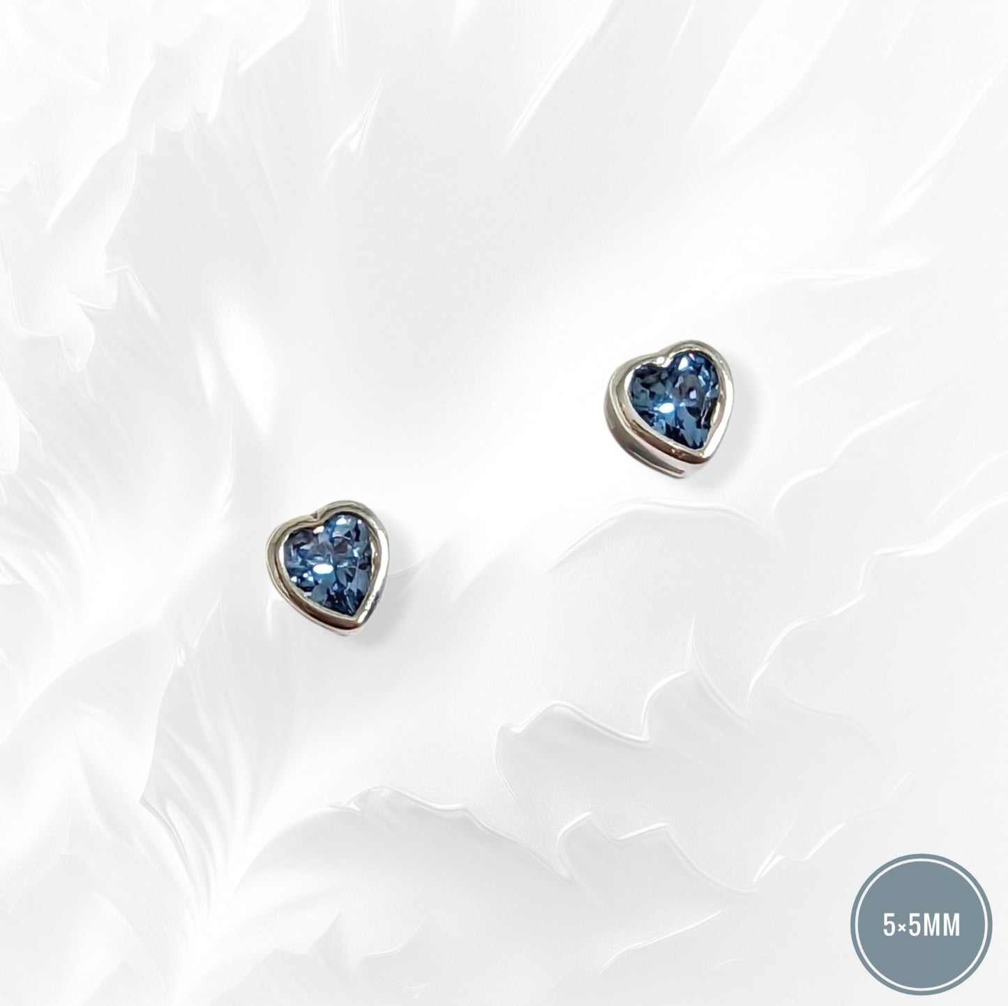 925 Sterling Silver Stud Earrings with Blue Cubic Zirconia Crystals