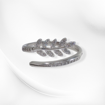 925 Sterling Silver Women's Ring with Cubic Zirconia Crystals