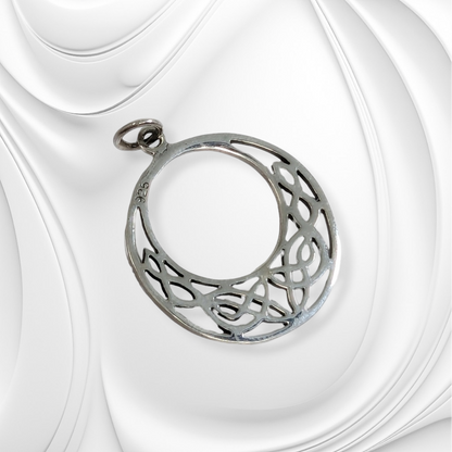 925 Sterling Silver Celtic Knot Women's Pendant