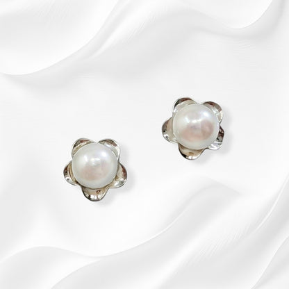 925 Sterling Silver Stud Earrings with Authentic Freshwater Pearls