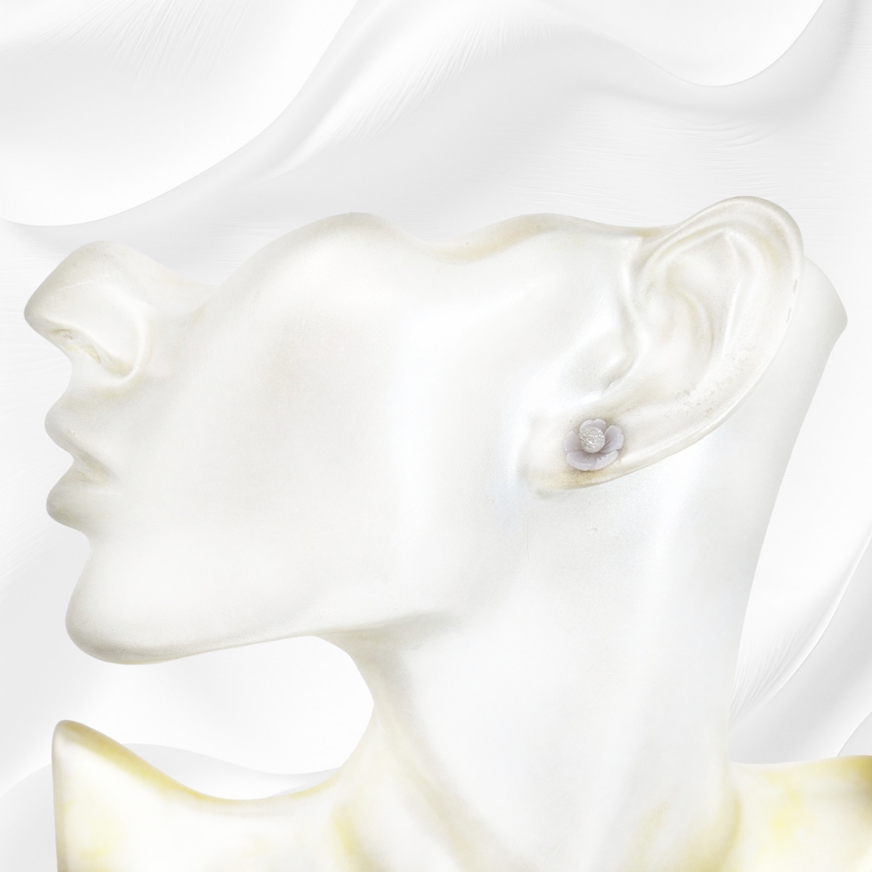 925 Sterling Silver Stud Earrings with Authentic Mother of Pearls