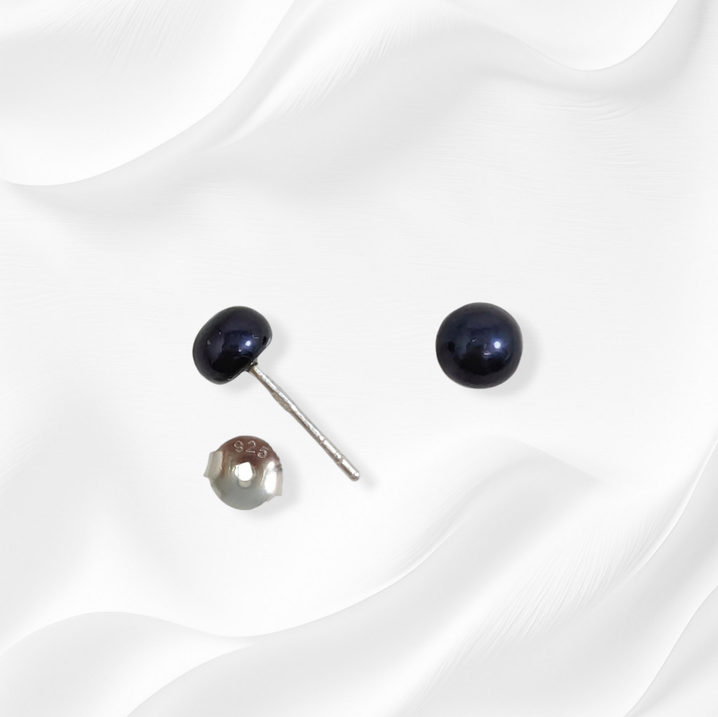 925 Sterling Silver Stud Earrings with Freshwater Pearls