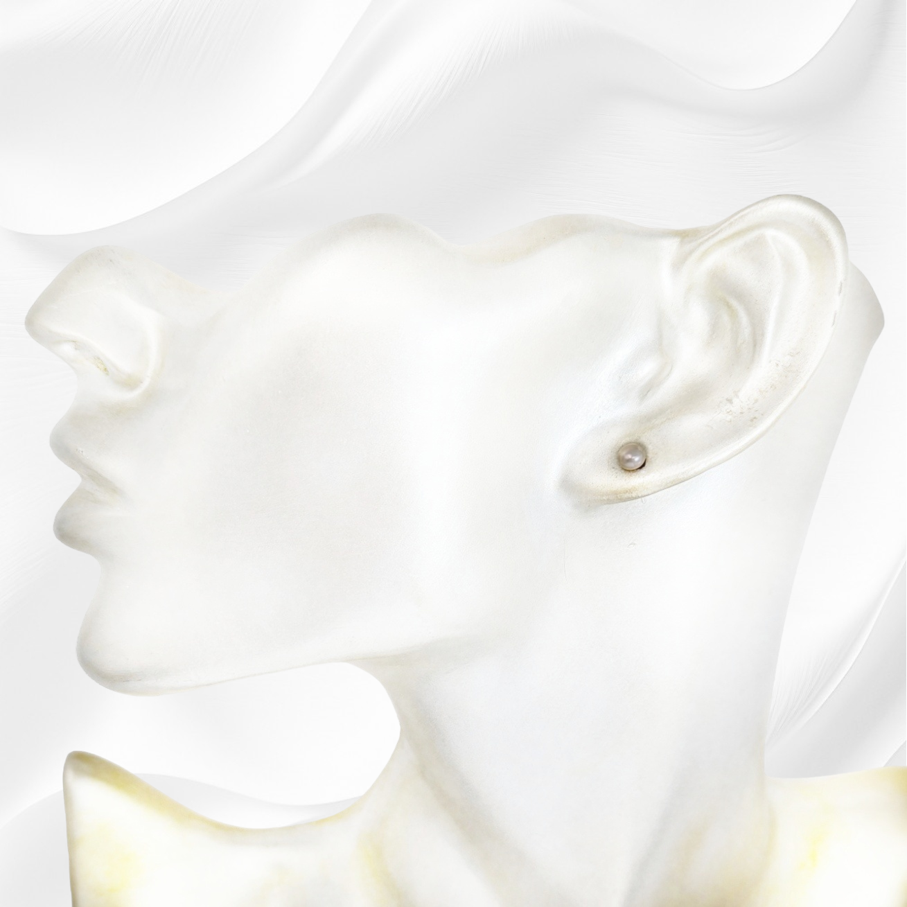 925 Sterling Silver Stud Earrings with Freshwater Pearls