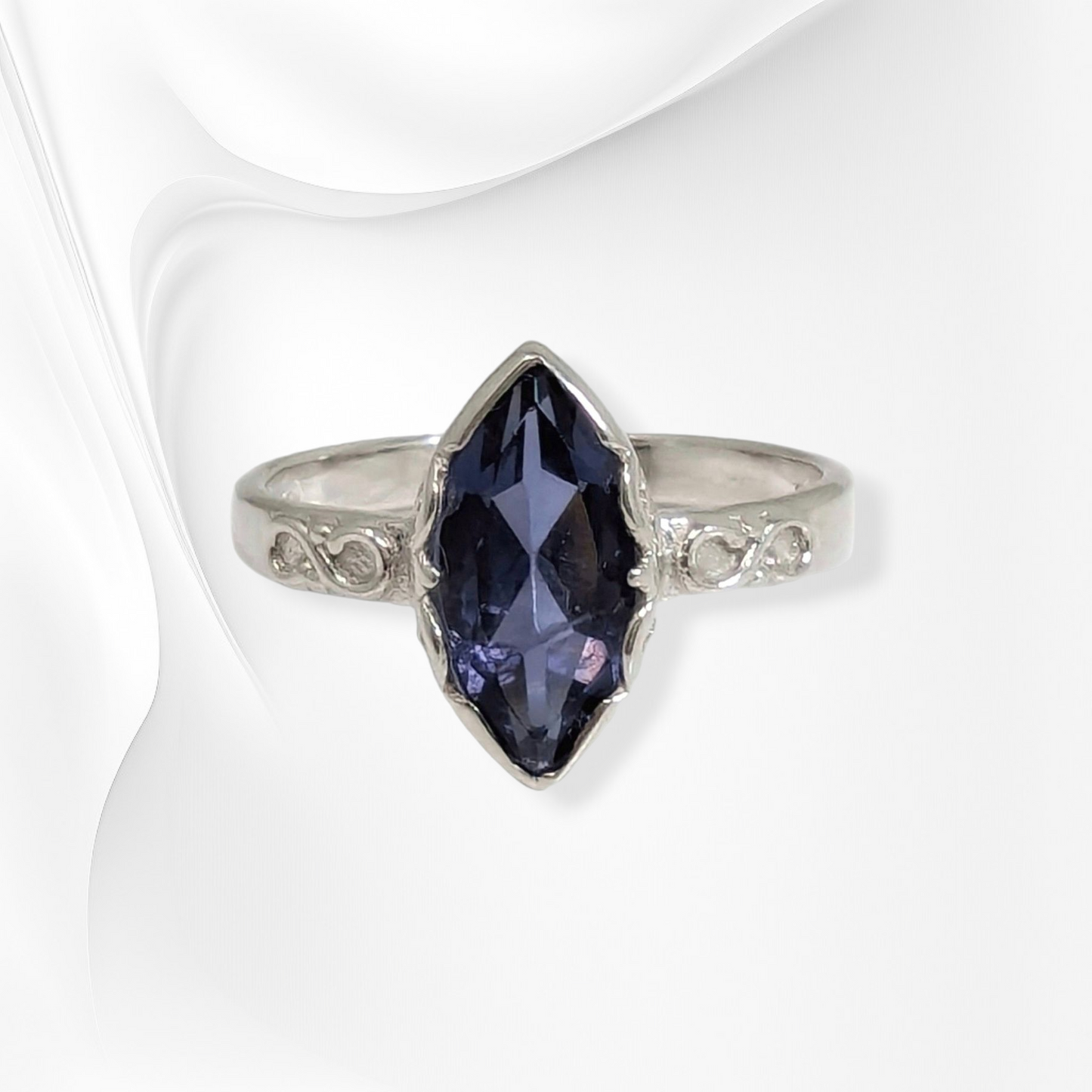 925 Sterling Silver Women's Ring with Authentic Lolite Gemstone