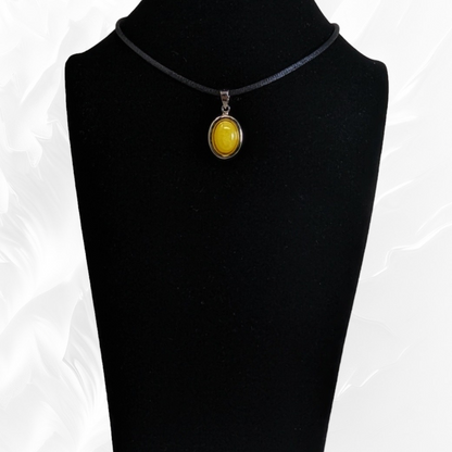 925 Sterling Silver Women Pendant With Authentic Yellow Jade