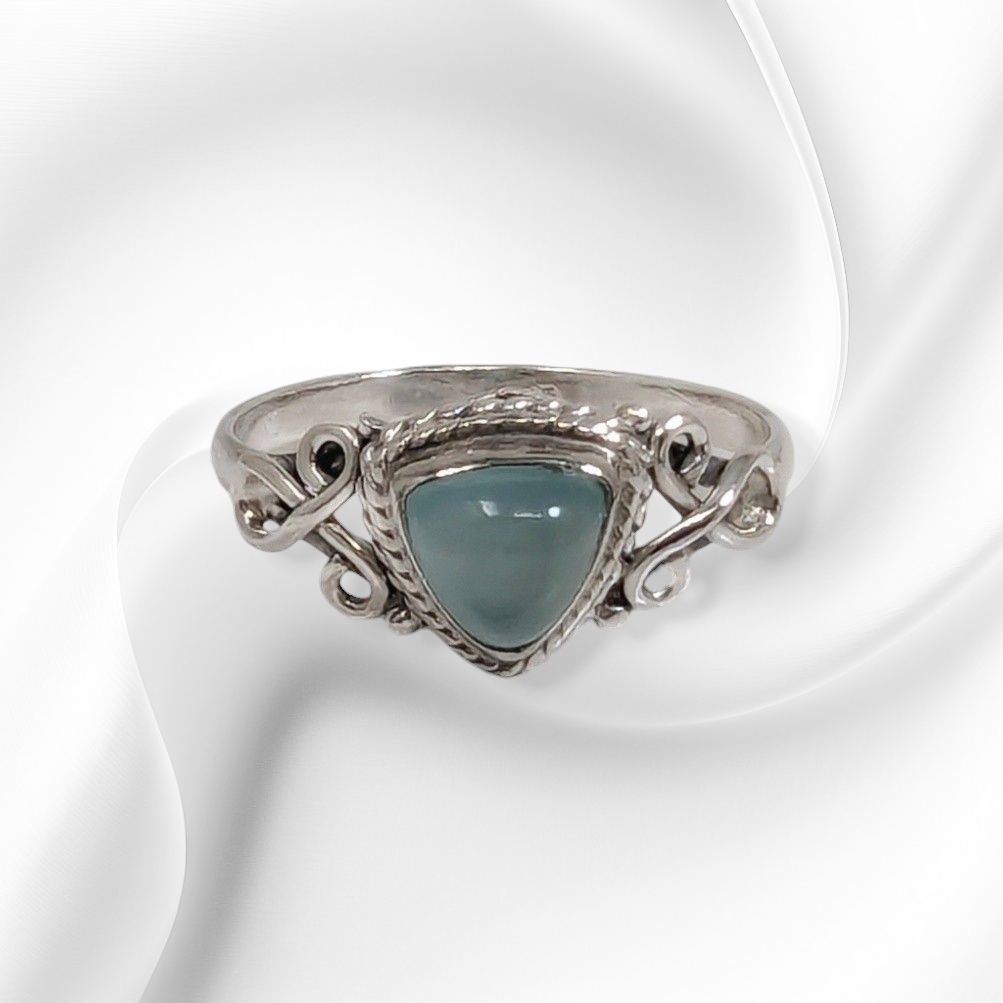 925 Sterling Silver Women's Ring with Authentic Blue Chalcedony Gemstone
