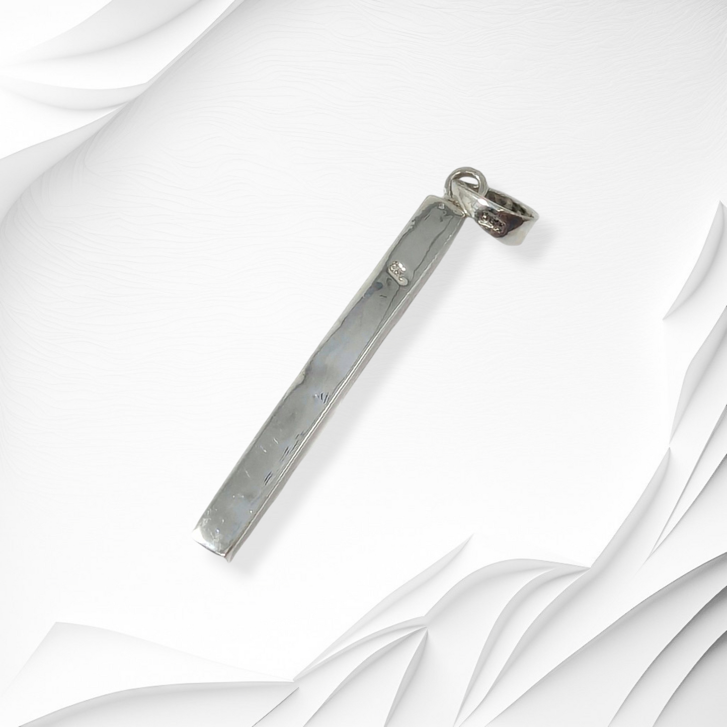 925 Sterling Silver Women Pendant With Authentic Mother of Pearl