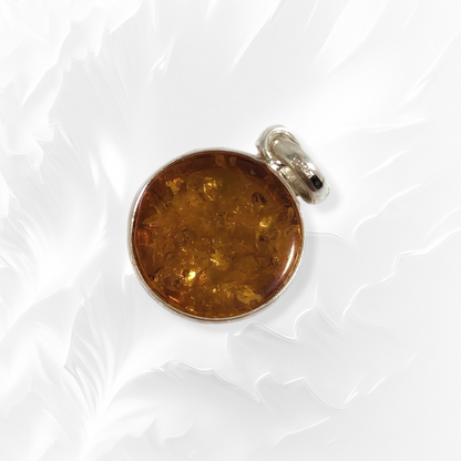 925 Sterling Silver Women Pendant With Natural Amber