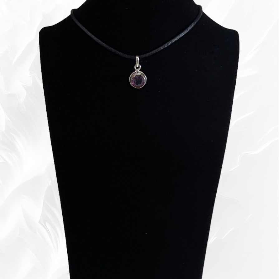 925 Sterling Silver Women Pendant With Authentic Mystic Topaz