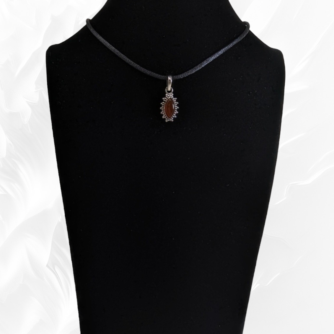 925 Sterling Silver Pendant With Authentic Carnelian Gemstone