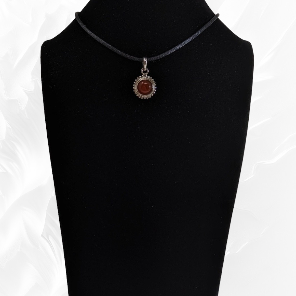 925 Sterling Silver Women Pendant With Authentic Carnelian Gemstone