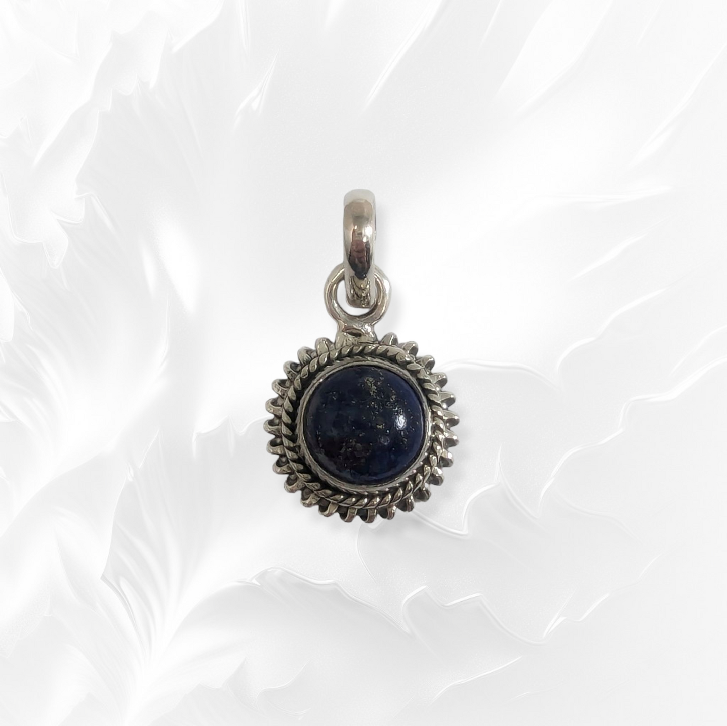 925 Sterling Silver Women Pendant With Authentic Lapis Lazuli Gemstone