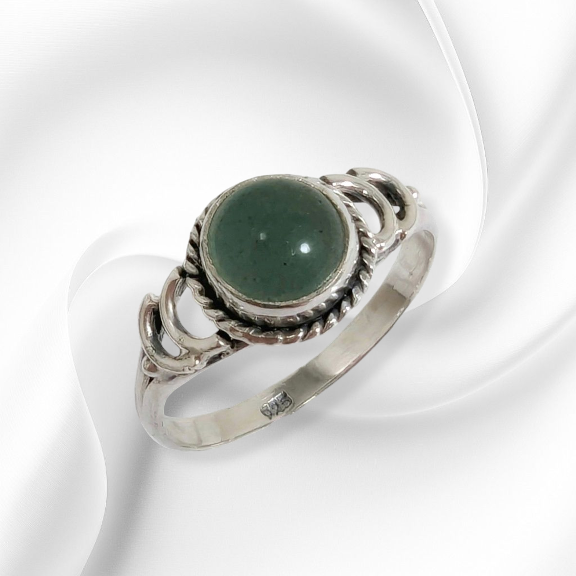 925 Sterling Silver Women's Ring with Authentic Green Aventurine Gemstone