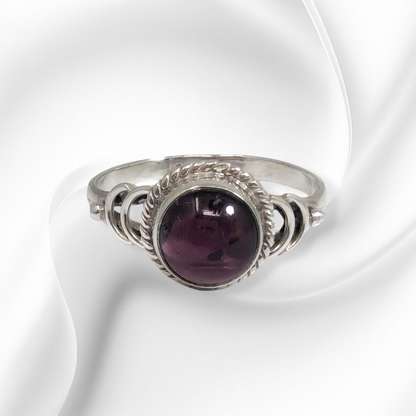 925 Sterling Silver Women's Ring with Authentic Red Garnet Gemstone