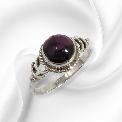 925 Sterling Silver Women's Ring with Authentic Red Garnet Gemstone