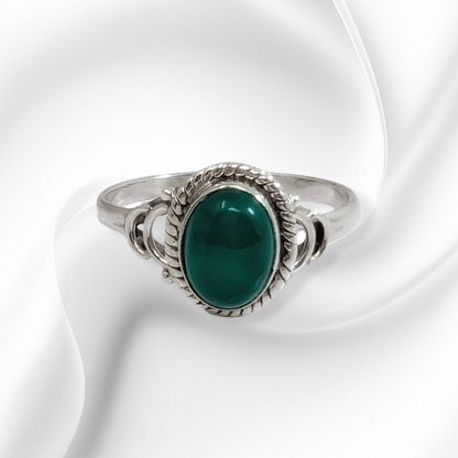 925 Sterling Silver Women's Ring with Authentic Green Onyx Gemstone