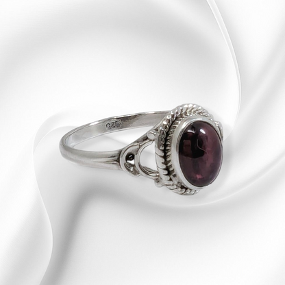 925 Sterling Silver Women's Ring with Authentic Red Garnet Gemstone