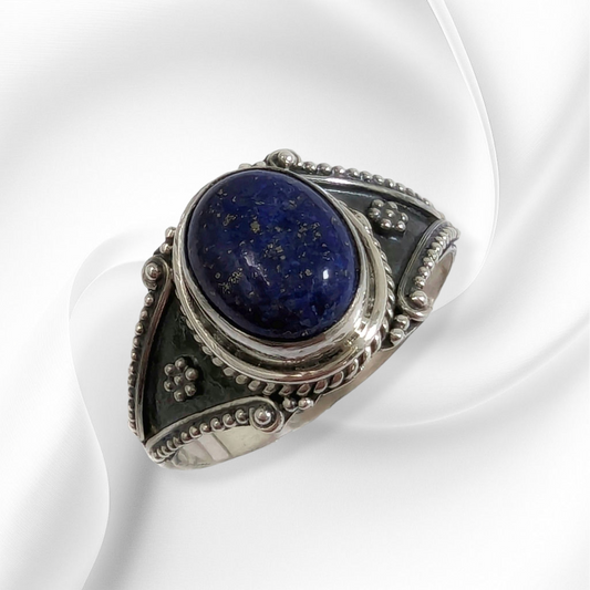 925 Sterling Silver Women's Ring with Authentic Lapis Lazuli Gemstone